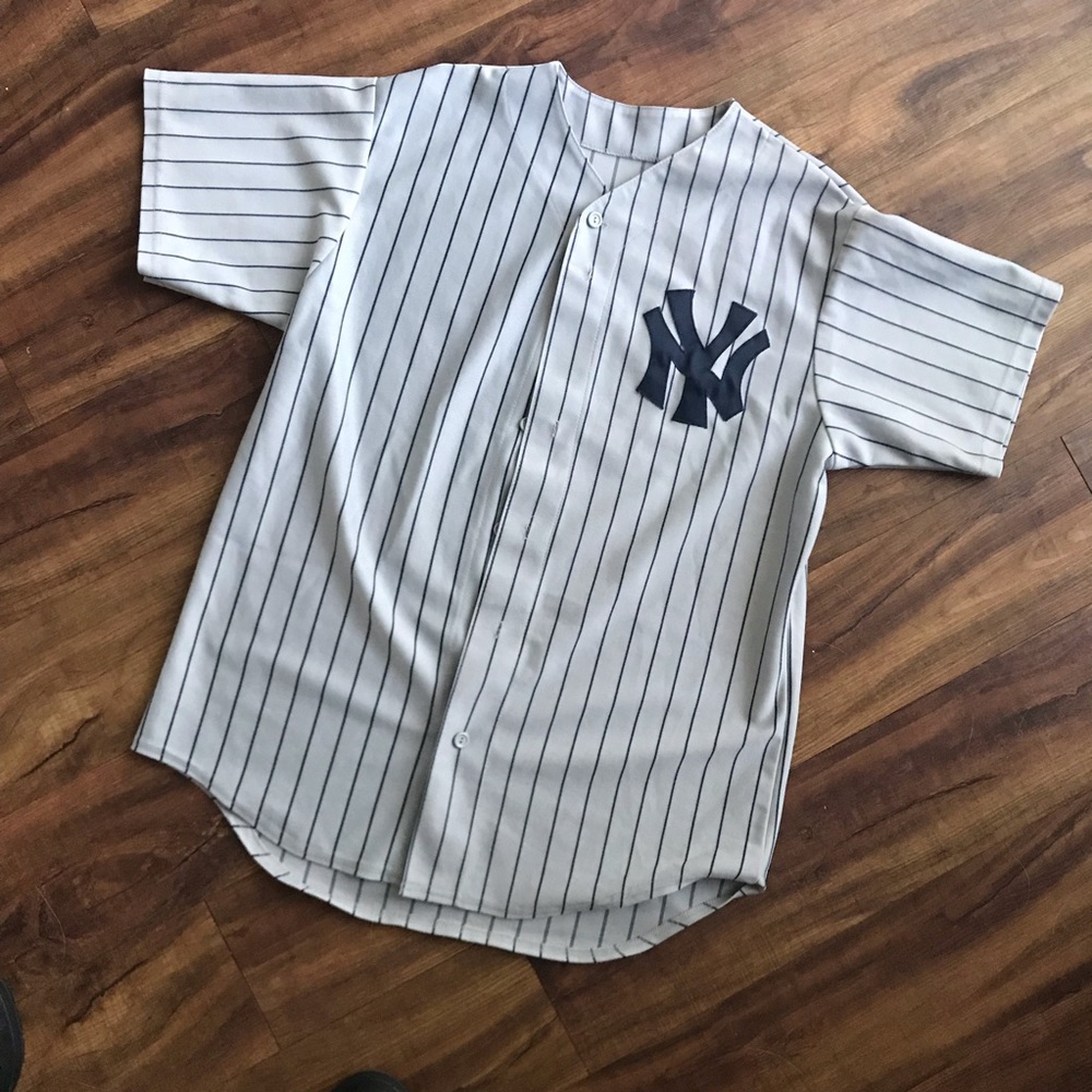 Men’s Yankee Jersey